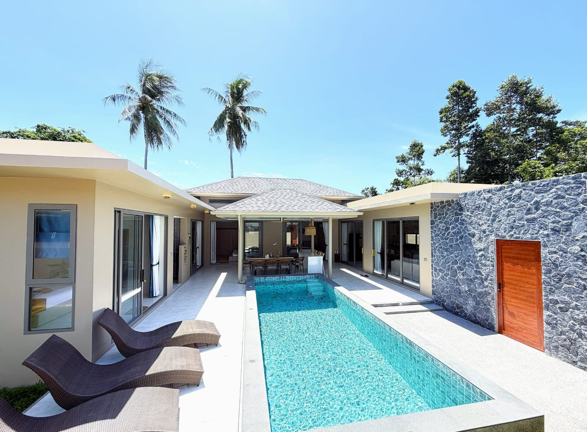 PEARL VILLA 4 Bedrooms Private Pool Villa